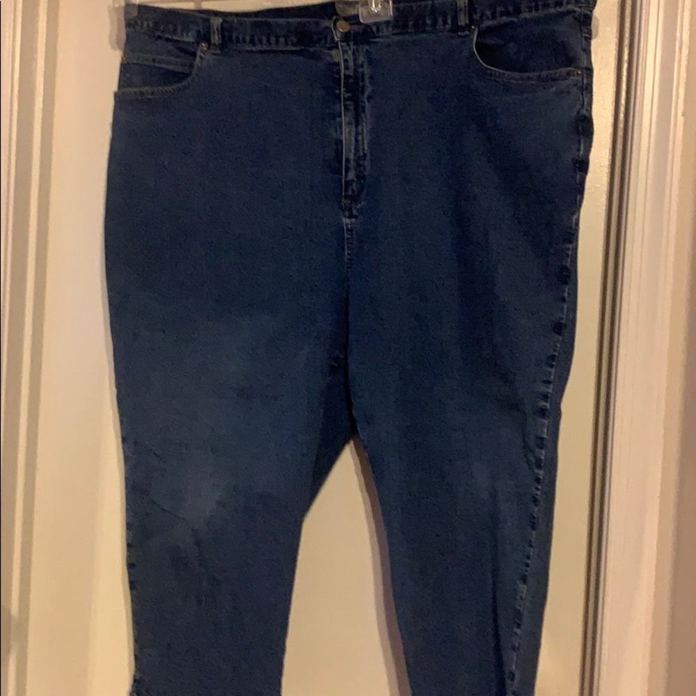 Plus Size Capri Jeans by Liz & Me Size 28